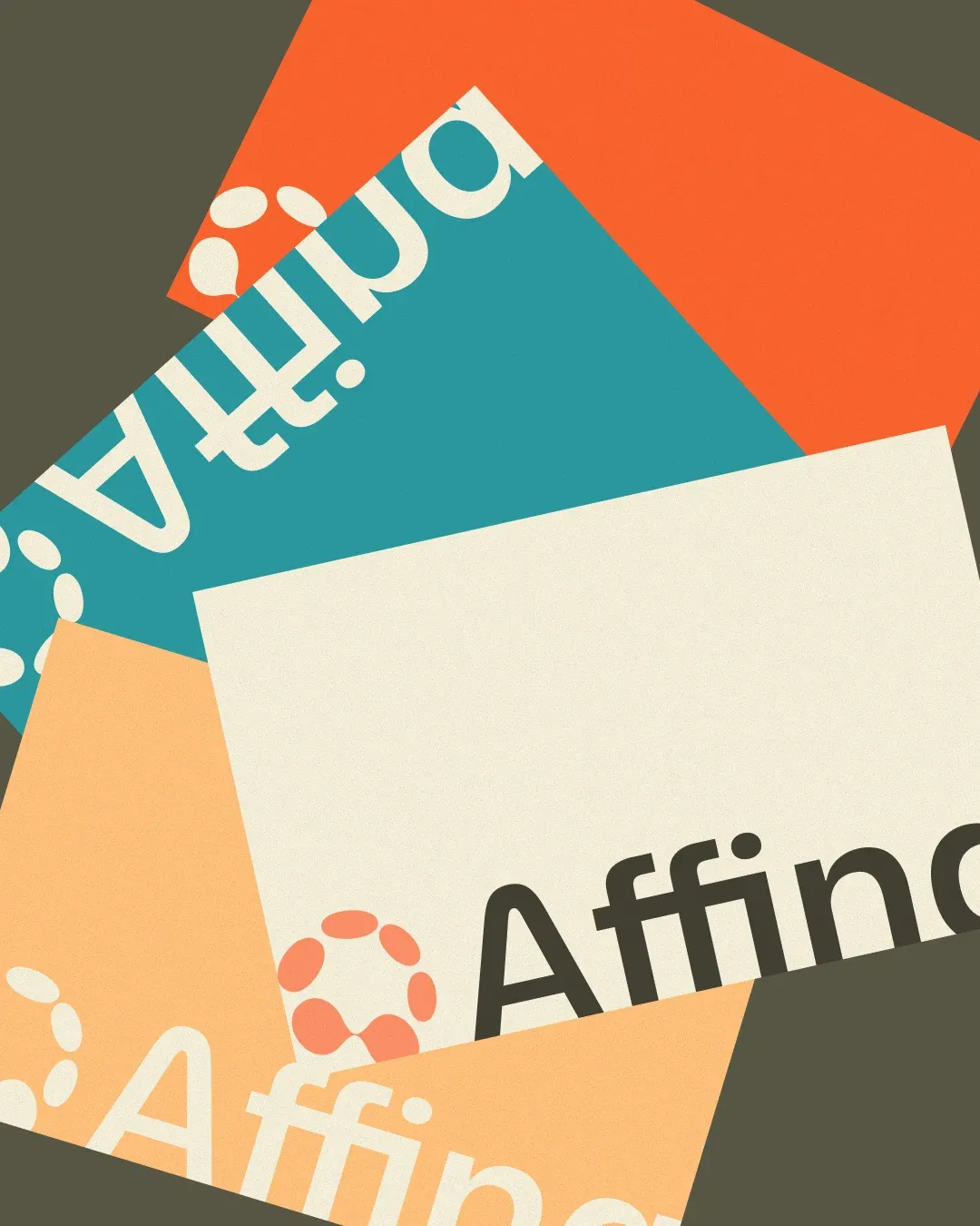 Cartes de visite Affina superposées en orange, bleu-vert, crème et noir